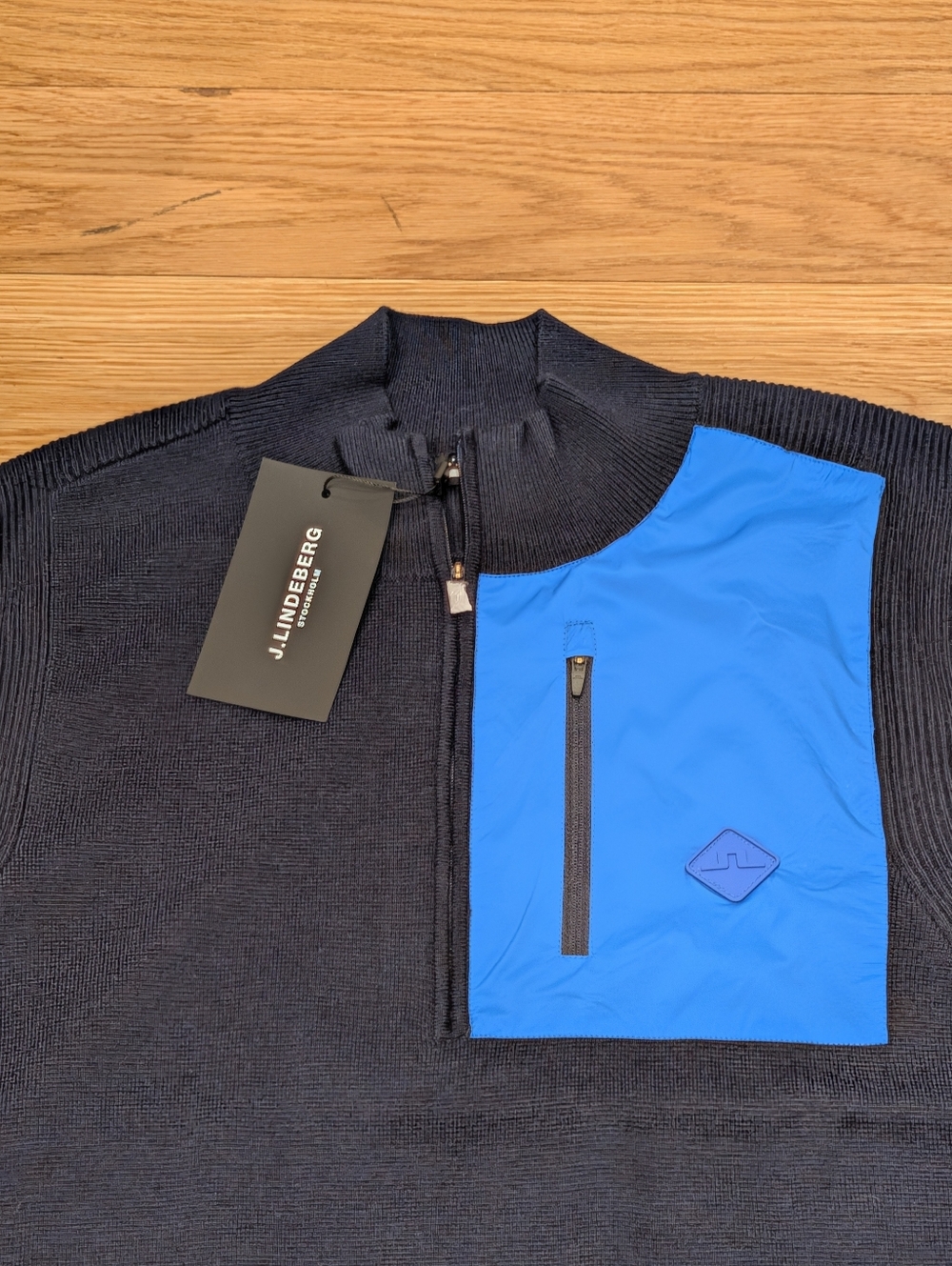 J. Lindeberg Patch Knitted Vest Navy Blue Golf Hybrid Vest Large NWT